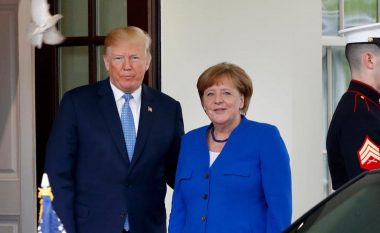 Merkel tregon se çfarë kanë biseduar me presidentin Trump për Kosovën