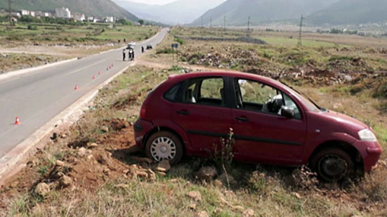 Aksident në Shqipëri, lëndohen katër shtetas të Maqedonisë (Video)