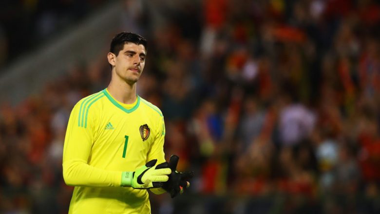 Chelsea refuzon ofertën e Real Madridit për Courtois