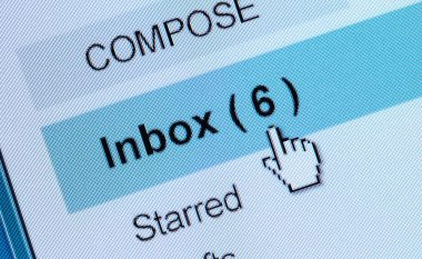 Shfletimi i e-mailëve duhen të konsiderohet si orë pune