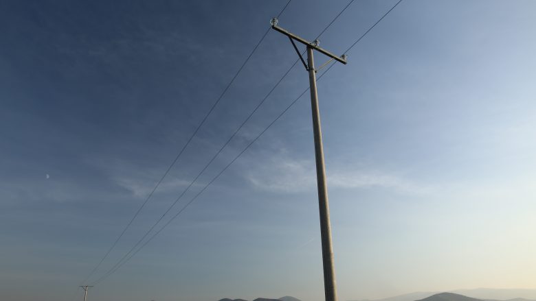 Vendoset rrjet i ri elektrik në Livoq të Epërm të Gjilanit