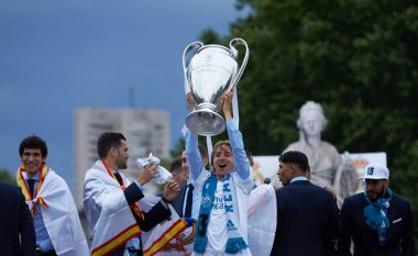 Modric shpallet 'Lojtari më i miri vitit' në Evropë