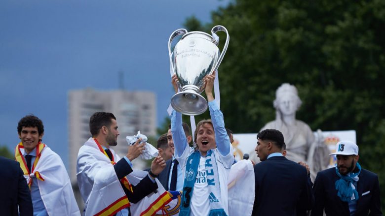 Modric shpallet ‘Lojtari më i miri vitit’ në Evropë