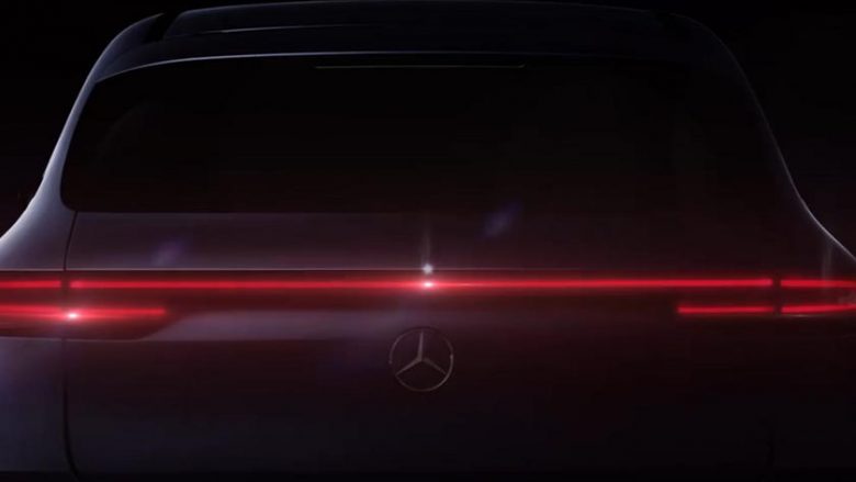 Mercedes shfaqë enterierin e modelit EQC (Foto)