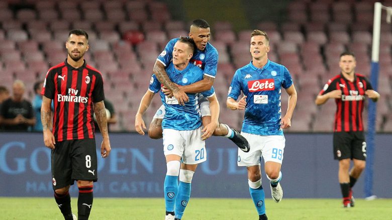 Napoli shënon fitore të ‘çmendur’ me rikthim ndaj Milanit