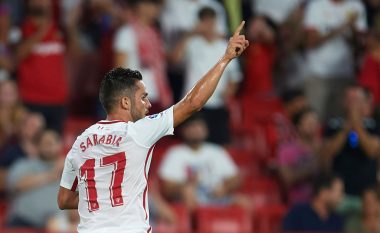 Sevilla në epërsi ndaj Barcelonës në ndeshjen e Superkupës
