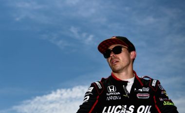 Aksidenti i frikshëm i pilotit të IndyCar, Robert Wickens është duke u trajtuar pas lëndimeve të mëdha