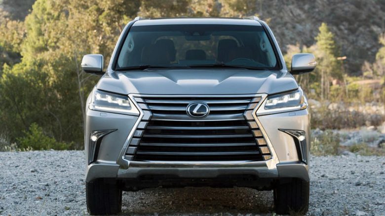 Rrjedhin pamjet e edicionit special të Lexus LX (Foto)