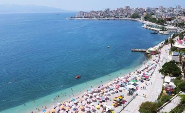 Shqipëria destinacion i turizmit elitar, jahti luksoz në Sarandë (Foto)