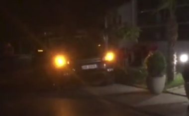 Plumba në këmbë e shpatull 35-vjeçarit në Lezhë, gjendet “Benz-i” i djegur (Video)