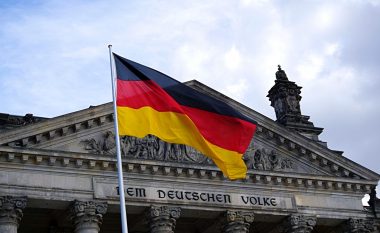 Luftimi i pandemisë COVID-19, Gjermania pritet t’i ndaj 50 miliardë euro shtesë për shpenzimet e borxhit