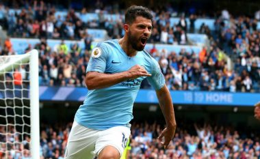 Aguero fton në shtëpinë e tij tifozin 10 vjeçar të Cityt që vuan nga kanceri