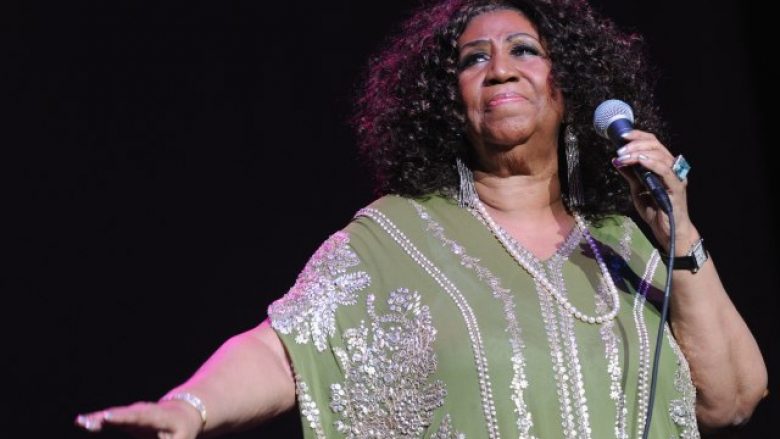 Pas vdekjes së Aretha Franklinit, këngët e saja pushtojnë top-listat botërore