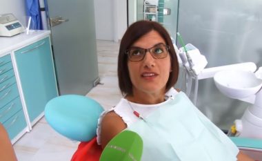 Çmimi i favorshëm, në Shqipëri i rregullojnë dhëmbët edhe italianët e nordikët (Video)