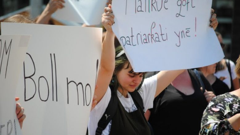 Dhuna ndaj femrës, protestohet edhe në Ferizaj