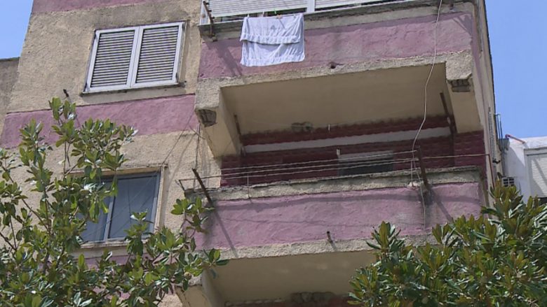 Rrëfehen familjarët e shqiptarëve të mbytur nga ura në Genova