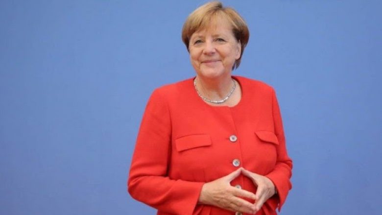 Liderët botëror, Kosova dhe Shqipëria pëlqejnë më së shumti Merkelin