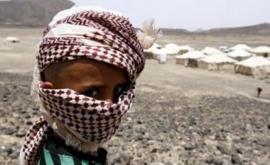 Sulmohet autobusi në Jemen, 39 të vdekur