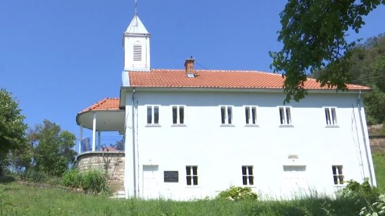 Shkolla e parë shqipe në Kosovë, kisha e Stubllës (Video)