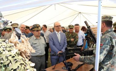 Zëvendësministri Koçi: Baza e NATO-s në Shqipëri, investim me rëndësi të madhe politike e ushtarake
