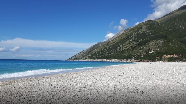 Mediat italiane: I njëjti det me çmime të ulëta, Shqipëria ia kalon Salentos