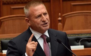 Nard Ndoka mbron Berishën, sulmon Thaçin: E porosit të largohet nga politika