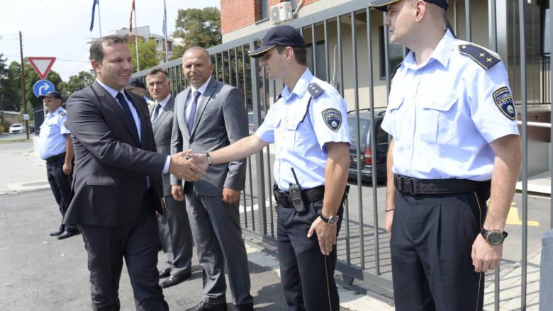 Spasovski: E rëndësishme është që punonjësit e policisë të kenë kushte të mira për punë (Video)