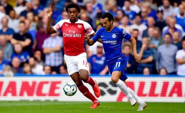 Pedro kalon Chelsean në epërsi ndaj Arsenalit