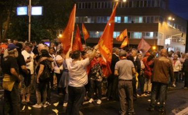 Shkup, Ambasada e SHBA-ve paralajmëron amerikanët për protestat e sotme kundër referendumit