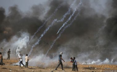 Sulmet izraelite në Gaza vrasin tre persona