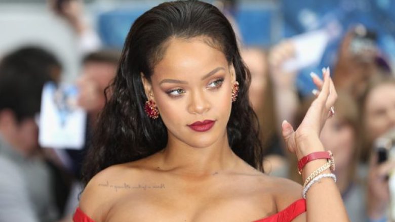 Rihanna do të kehehet në javën e modës në New York