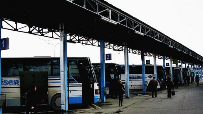 Ndërpritet greva e autobusëve të linjës Prizren-Prishtinë