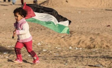 Amerika ua ndërpret ndihmat 200 milionë dollarëshe palestinezëve