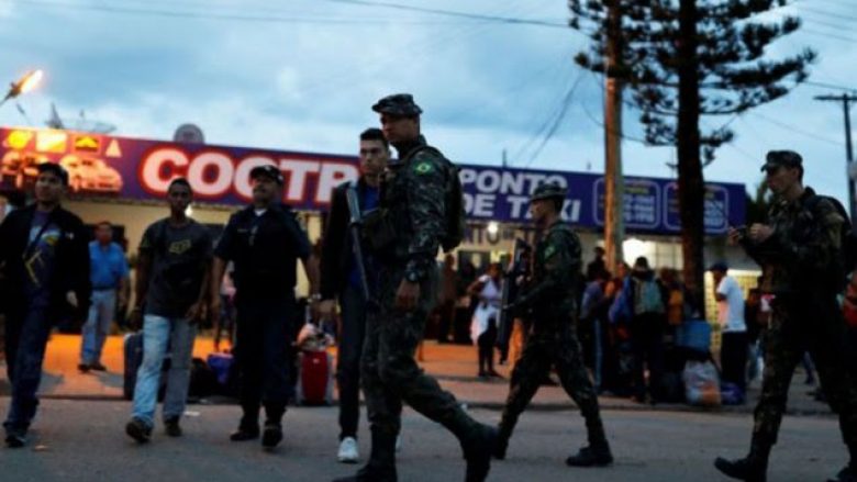 Brazili dërgon ushtrinë në kufi me Venezuelën