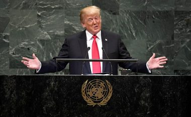 Momenti kur Trump i bënë të qeshin me zë të pranishmit në sallën e OKB-së (Video)