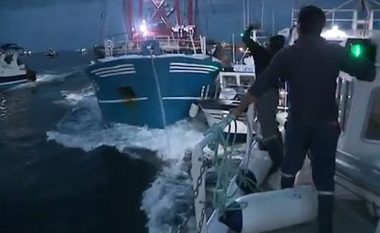“Lufta” për peshk në “La Manche” vazhdon, s’ka pakt Angli-Francë