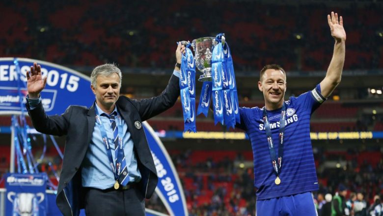 Terry: Më vije keq për Mourinhon, ka klane kundër tij te United