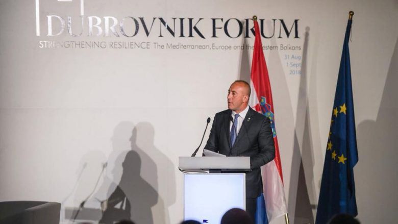 Haradinaj rithekson përkushtimin e Kosovës për integrim në BE dhe NATO