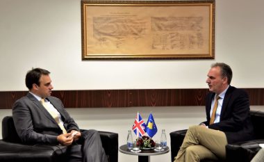 Limaj takon ambasadorin O’Connell, flasin për dialogun Kosovë- Serbi