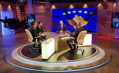 Ironizon Thaçi: Cili është gjeniu që e di si bëhemi pjesë NATO-s dhe BE-së pa marrëveshje me Serbinë?