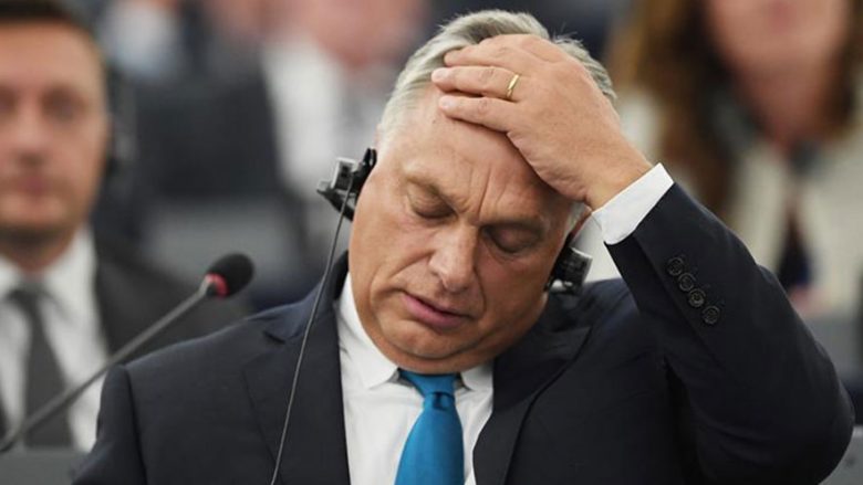 PE vendos të ndëshkojë Hungarinë, pengesë bëhet Polonia