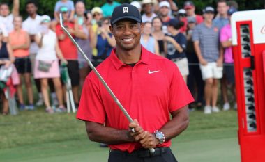 Tiger Woods rikthehet me fitore në PGA pas pesë vitesh