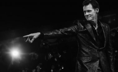 Jim Carrey i befason fansat me një skenë intime në serialin “Kidding”