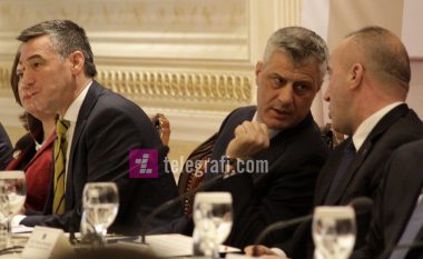 Thaçi ironizon me Haradinajn për taksën: Bora ka zënë të shkrihet shpejt, uroj të mos bëhet skllotë
