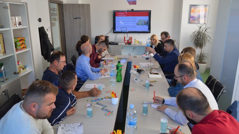 Kompanitë e përpunimit të ushqimit nga Kosova marrin nga përvoja e Vitaminkës në Maqedoni