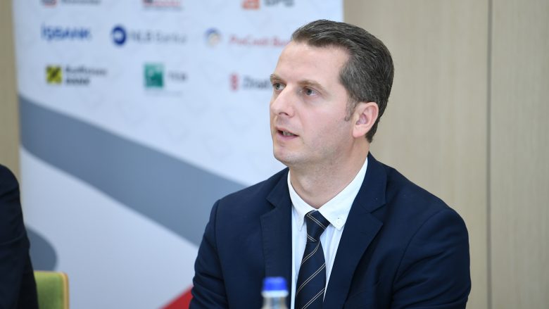 Rritet mundësia e kreditimit për bizneset në Kosovë, por kërkohet zgjidhje për titujt pronësor