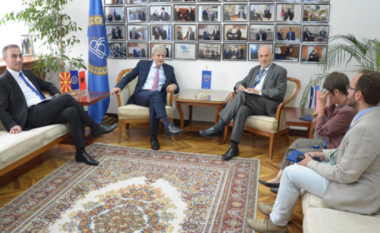 Ahmeti u takua me ambasadorin e misionit të OSBE/ODIHR në Maqedoni, Jan Petersen
