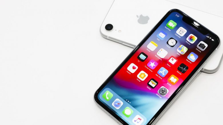 iPhone XS ka bateri më të vogël se iPhone X