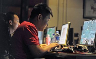 Kina bllokon 4 mijë faqe të internetit