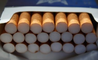 Policia gjen dy thasë me cigare të kontrabanduara në Pejë